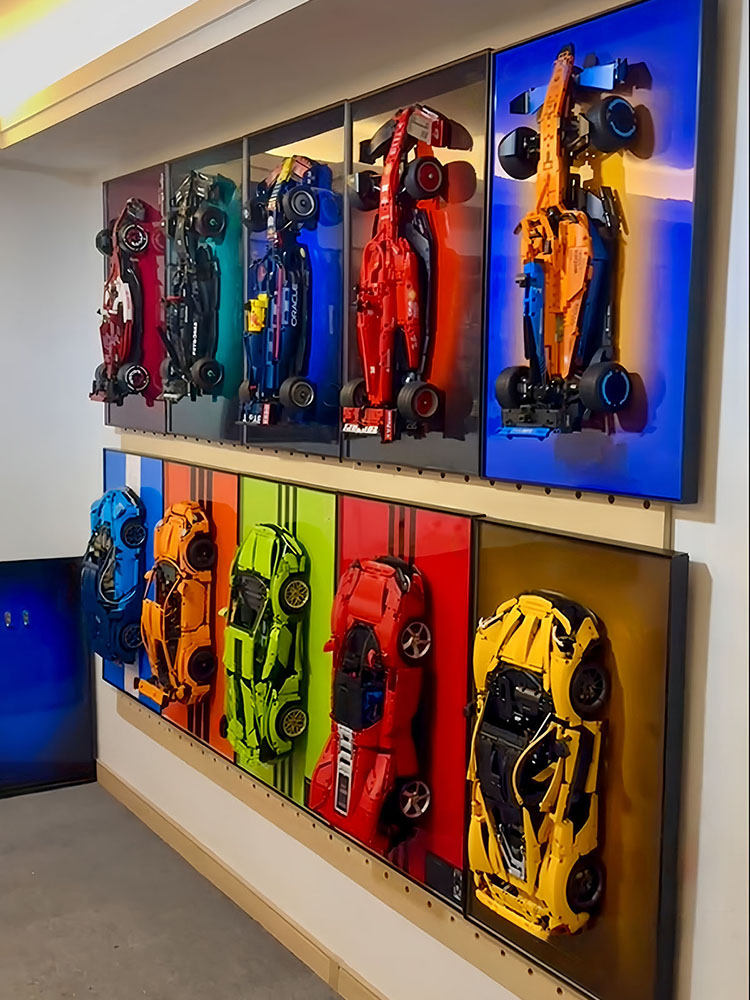 Lego Building Blocks - 31.5“ Metal Display Wall Mount for