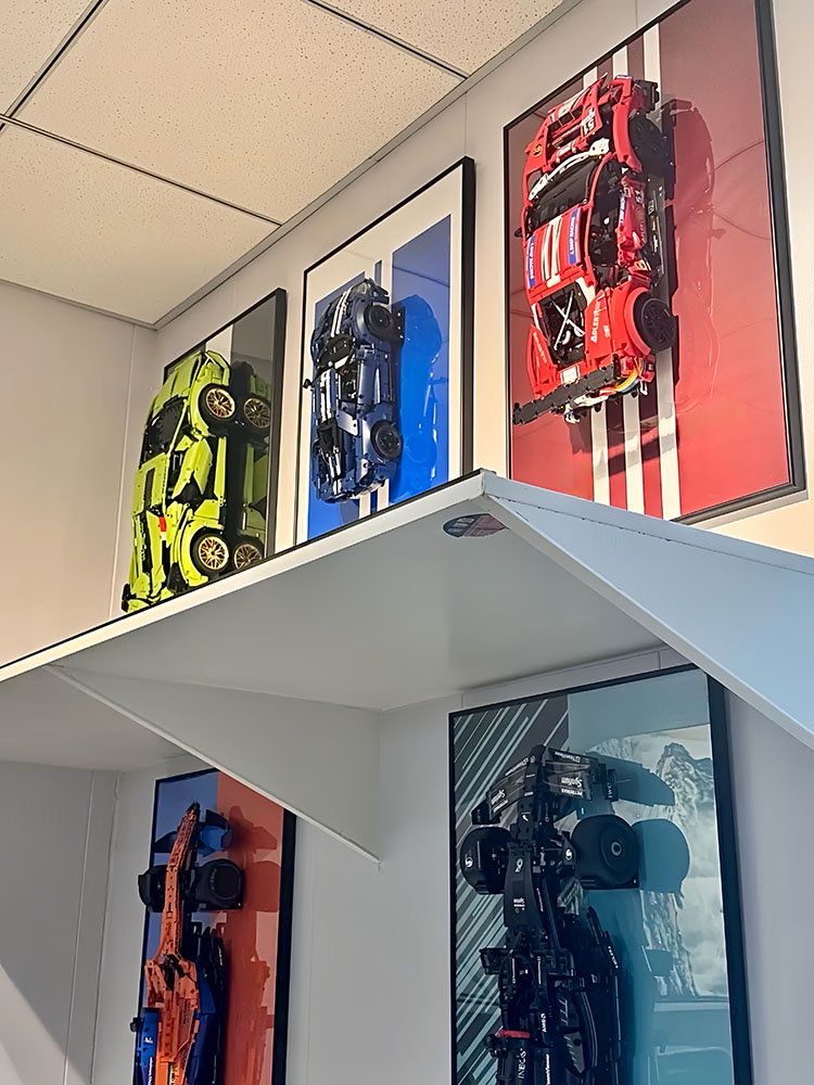 31.5“ Metal Display Wall Mount – обзор и цена Lego Building Blocks